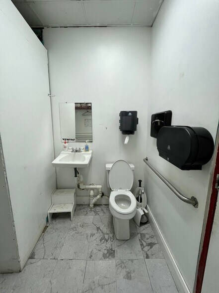 More Photos Of 784 E State Highway 215, Dadeville Self Storage For Sale