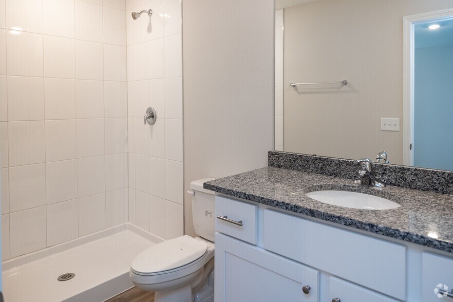 More Photos Of 9612 Hood Rd, Jacksonville Apartments For Sale