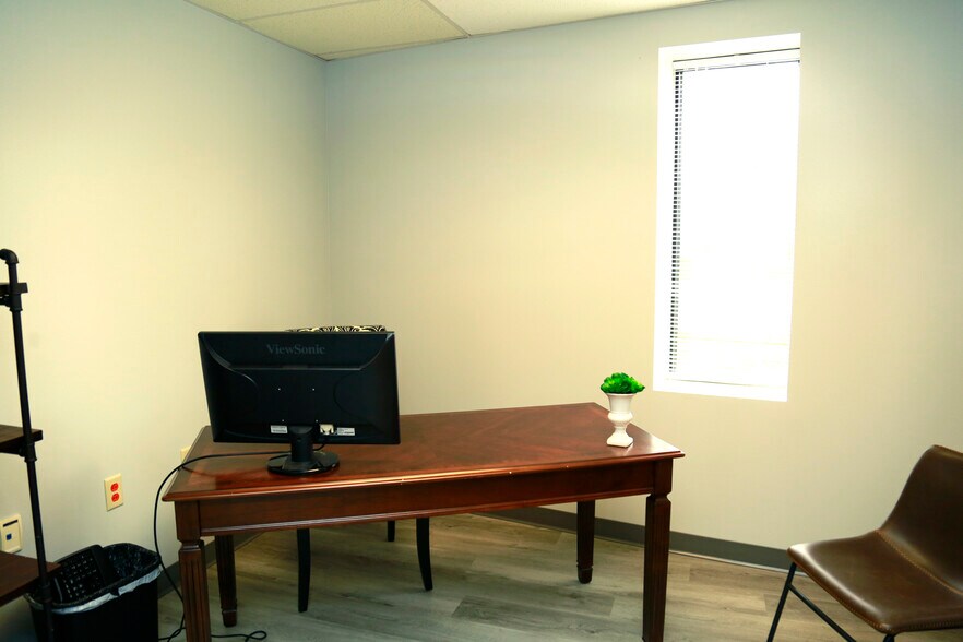 More Photos Of 1200 Morgantown Ave, Fairmont Warehouse For Sale