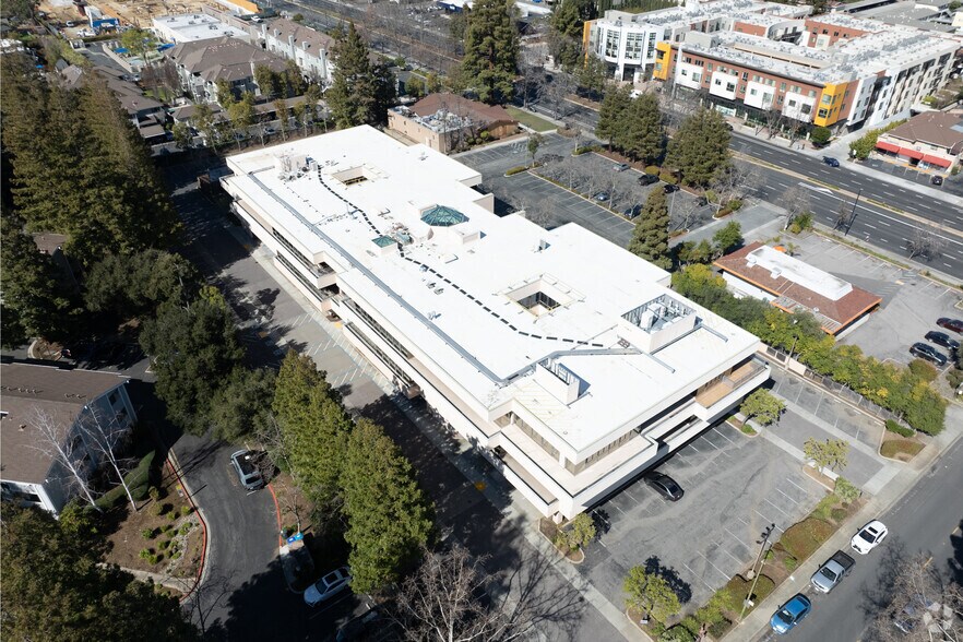 More Photos Of 1975 W El Camino Real, Mountain View Office For Lease