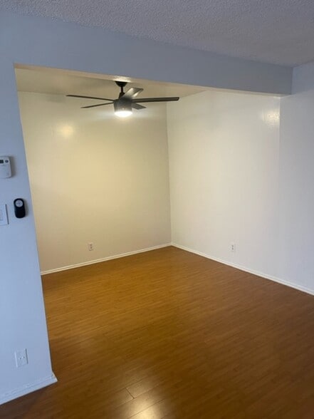More Photos Of 7631 Norton Ave, West Hollywood Apartments For Sale