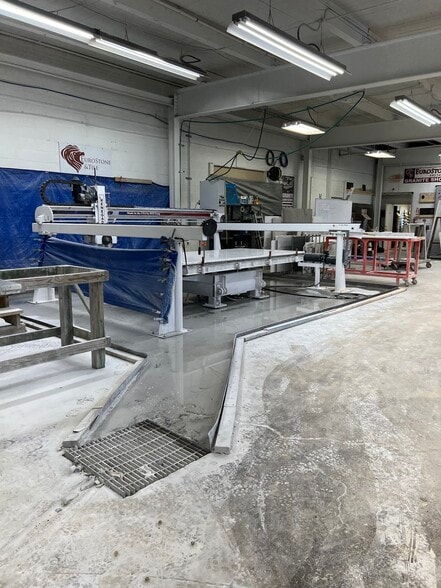 More Photos Of 5400 Brookpark Rd, Cleveland Manufacturing For Lease