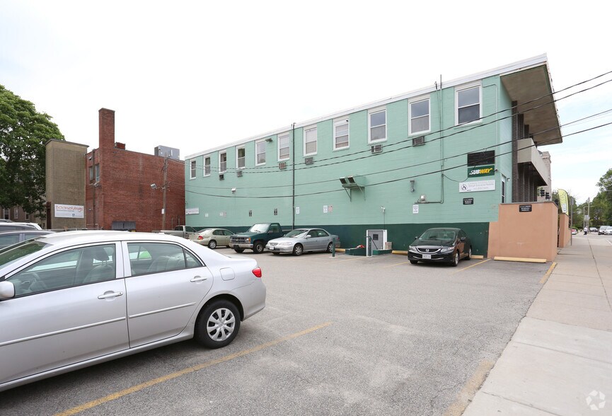 More Photos Of 1860-1868 Centre St, West Roxbury General Retail For Sale