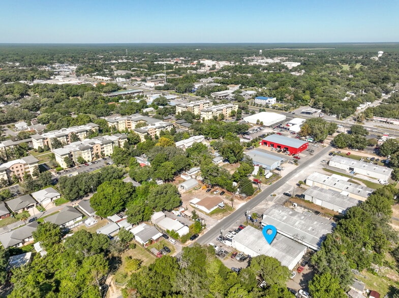 More Photos Of 817 Navy St, Fort Walton Beach Warehouse For Sale