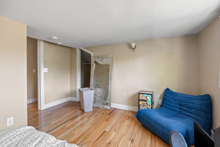 More Photos Of 905 E 200 S, Salt Lake City Apartments For Sale