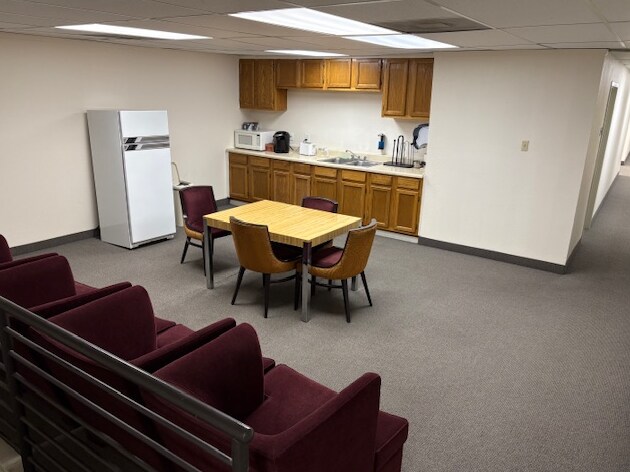 More Photos Of 4308-4310 Wiley Post Rd, Addison Office For Lease