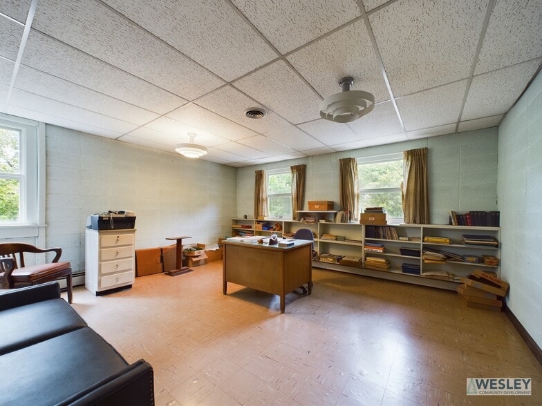 More Photos Of 2405 Bellemeade St, High Point Religious Facility For Sale