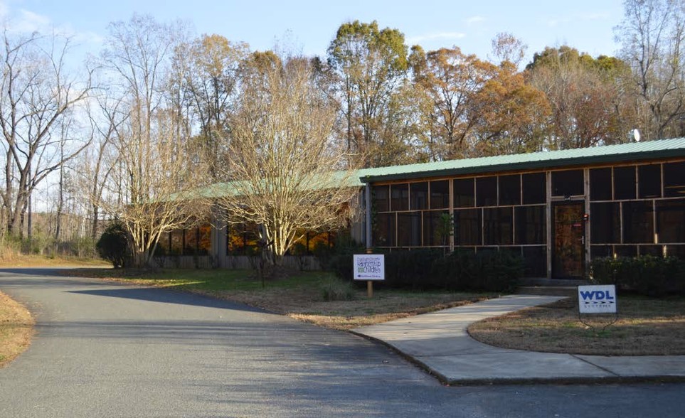 Primary Photo Of 220 Chatham Business Dr, Pittsboro Office For Lease