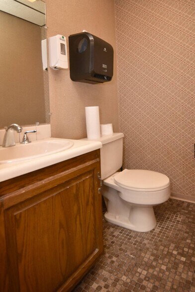 More Photos Of 862 Charles St, Providence Medical For Sale