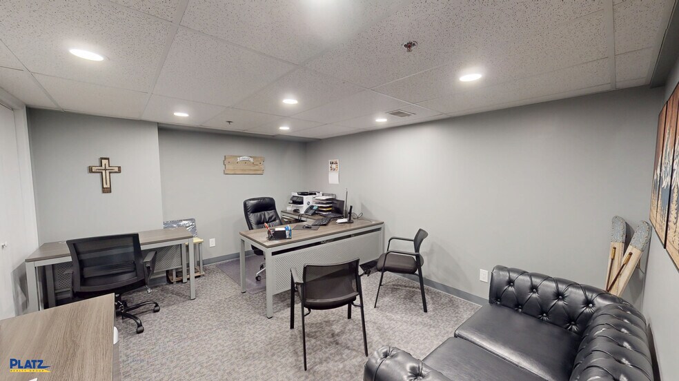 More Photos Of 1252 Youngstown Warren Rd, Niles Medical For Sale