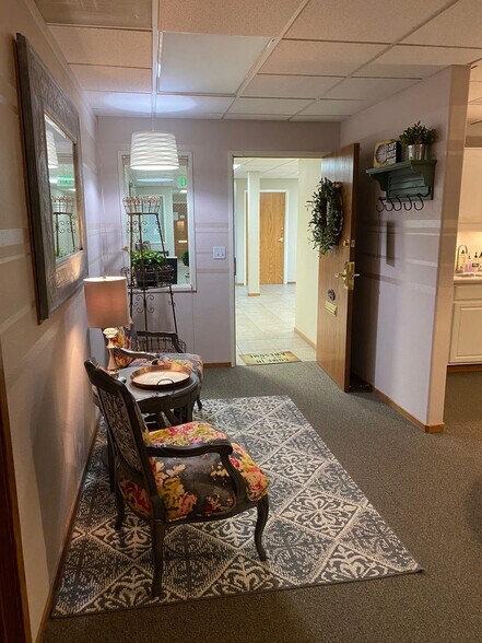 More Photos Of 3225 Templeton Gap Rd, Colorado Springs Office For Lease