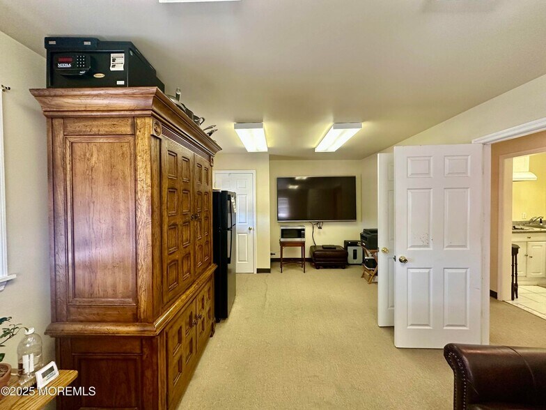 More Photos Of 751 Fischer Blvd, Toms River Medical For Sale