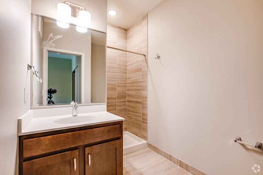 More Photos Of 252 Marie Ave E, West Saint Paul Apartments For Sale