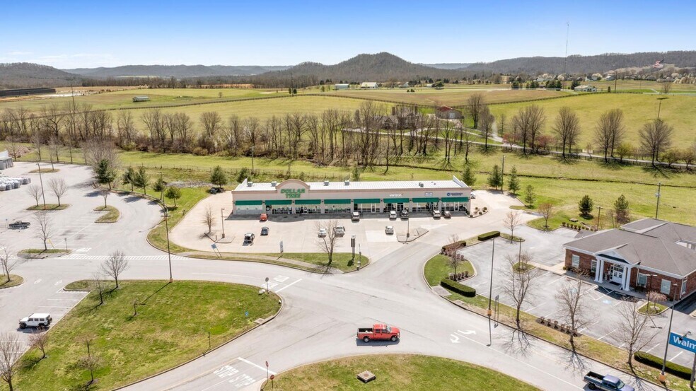 More Photos Of 2150-2158 Campbellsville Rd, Lebanon General Retail For Lease