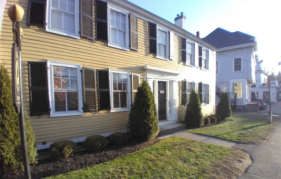 More Photos Of 15 Brook St, Cohasset Office Residential For Sale