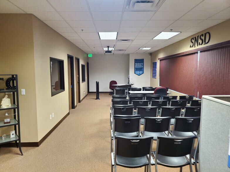 More Photos Of 41669 Date St, Murrieta Office For Lease