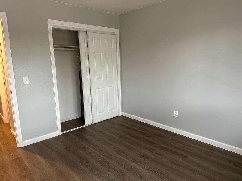 More Photos Of 200 Pine St, Auburn Apartments For Sale