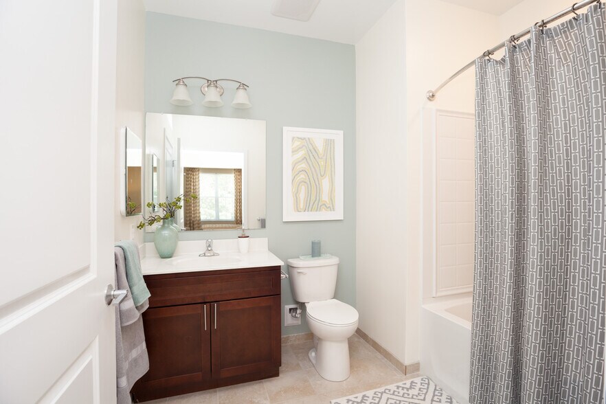 More Photos Of 4 Berry St, North Andover Apartments For Lease