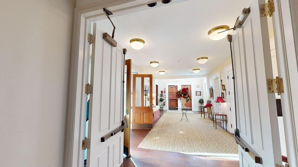 More Photos Of 195 State Route 151, Smithfield Hospitality For Sale