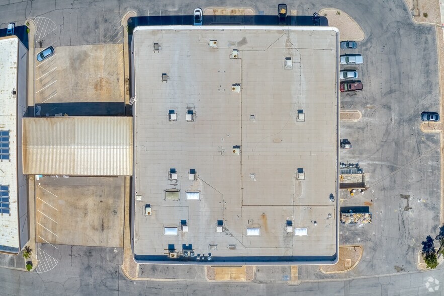 More Photos Of 441 Eastgate Rd, Henderson Warehouse For Lease