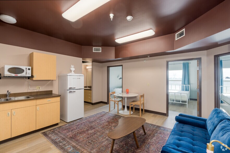 More Photos Of 404 2nd St, Cheney Apartments For Lease