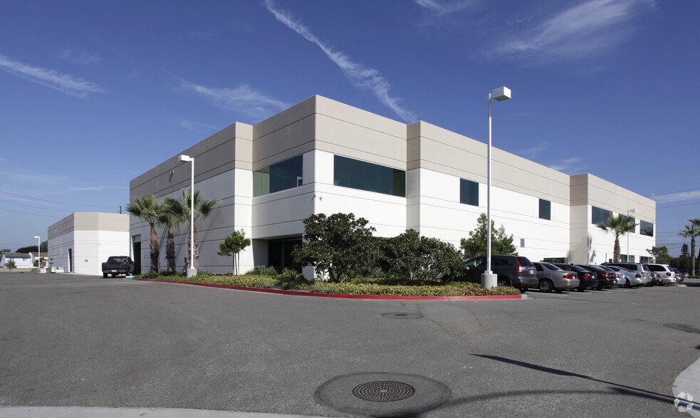 More Photos Of 1709 Apollo Ct, Seal Beach Manufacturing For Lease
