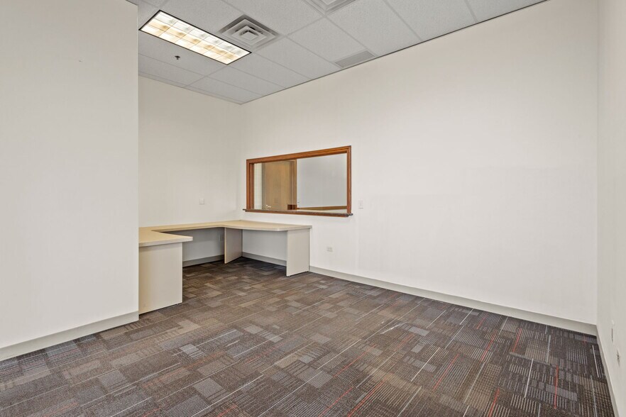 More Photos Of 9645 Lincolnway Ln, Frankfort Storefront Retail Office For Lease