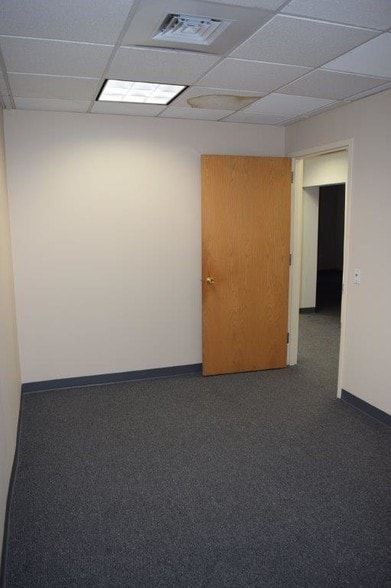More Photos Of 3351 Park Ave, Wantagh Office For Lease