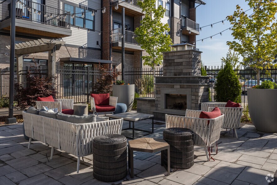 More Photos Of 200 Jr Achievement Dr, Elkhart Apartments For Lease