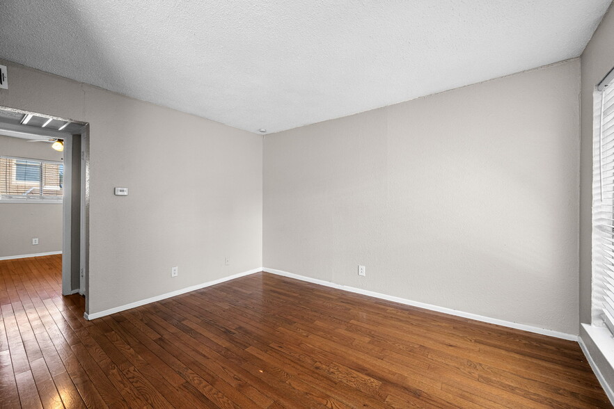 More Photos Of 5317 Junius St, Dallas Apartments For Sale