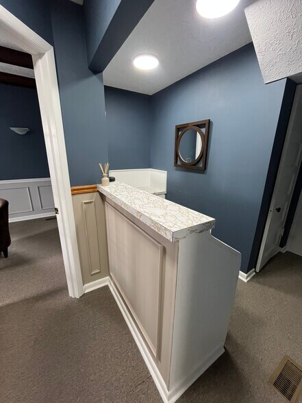 More Photos Of 661 S Main St, Bellefontaine Medical For Lease