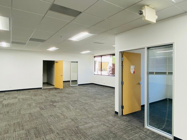 More Photos Of 910 Campisi Way, Campbell Loft Creative Space For Lease