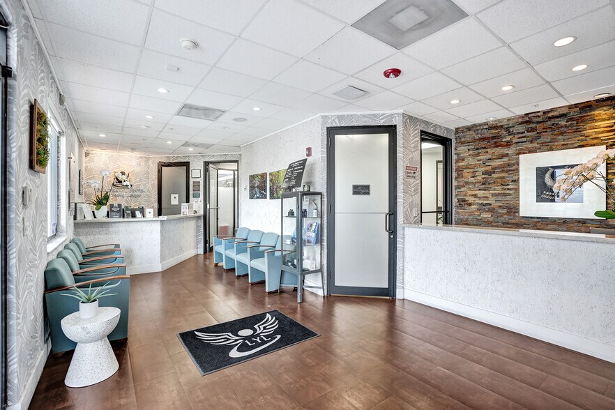 More Photos Of 7374 SW 93rd Ave, Miami Office For Sale