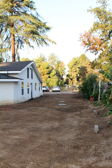 More Photos Of 1636 S Clovis Ave, Fresno Specialty For Sale