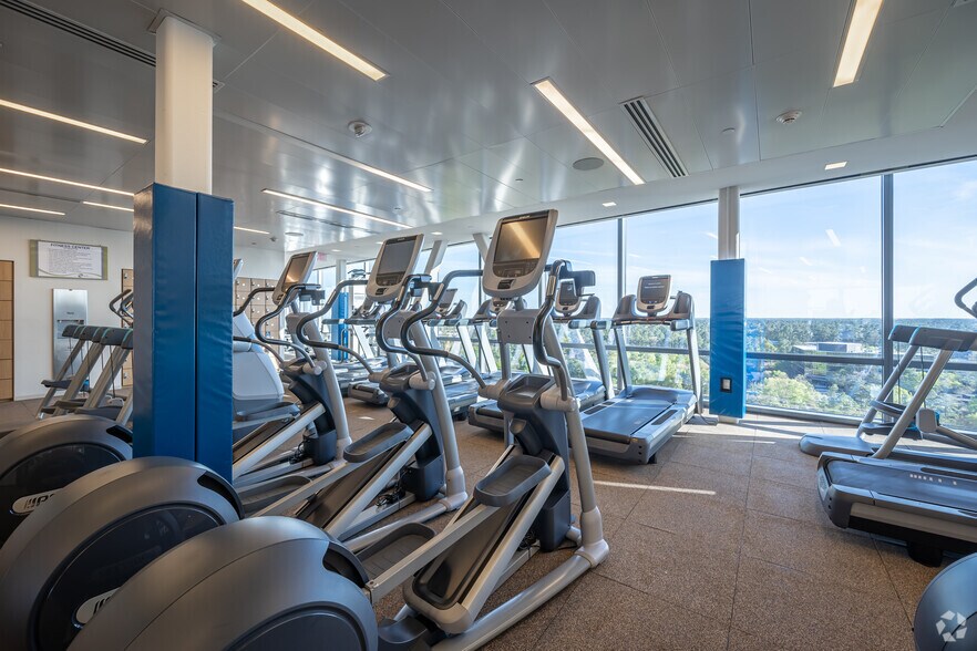 More Photos Of 9950 Woodloch Forest Dr, The Woodlands Office For Lease