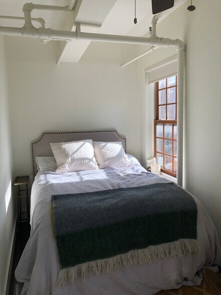 More Photos Of 852 10th Ave, New York Storefront Retail Residential For Sale