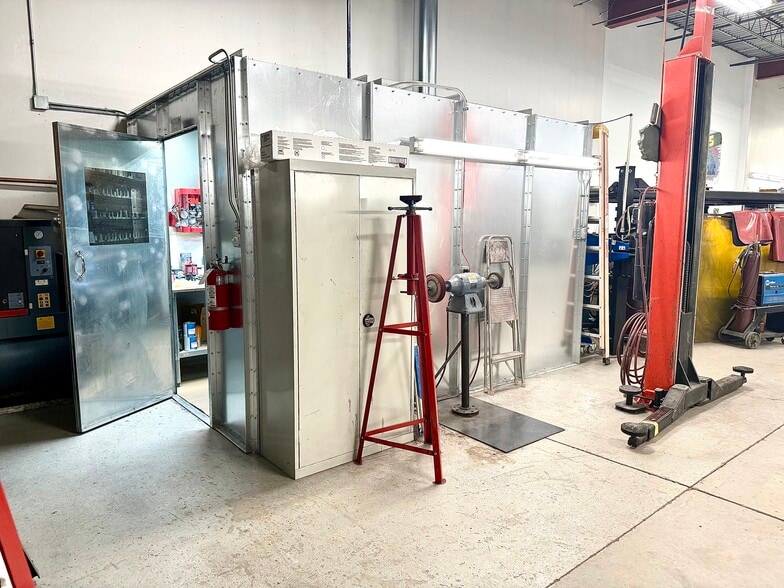 More Photos Of 1750 W 64th Ln, Denver Warehouse For Sale