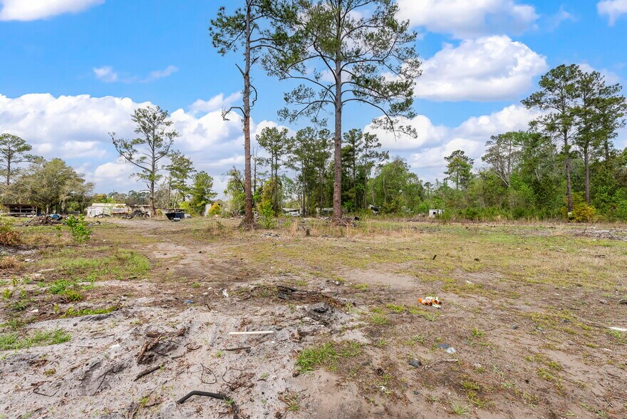 More Photos Of 931 Bulls Bay Hwy, Jacksonville Land For Sale