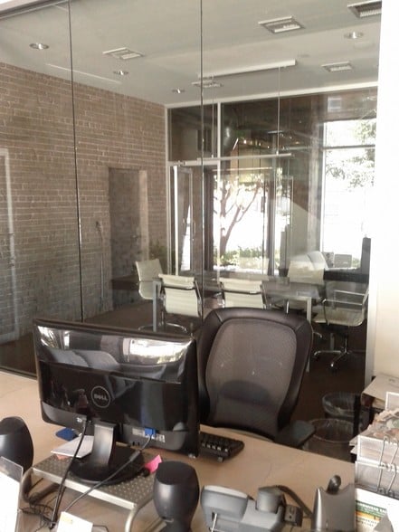 More Photos Of 1017-1021 N Central Ave, Phoenix Loft Creative Space For Lease