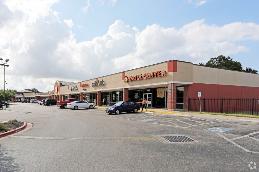 More Photos Of 1138-1144 Airport Blvd, Austin Unknown For Lease