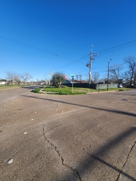 More Photos Of 3306 Cavalcade St, Houston Land For Sale