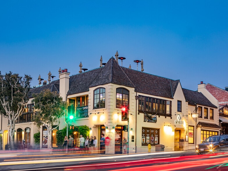 Primary Photo Of 400-424 S Coast Hwy, Laguna Beach Storefront For Lease
