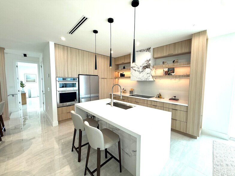 More Photos Of 990 41st St, Marathon Land For Sale