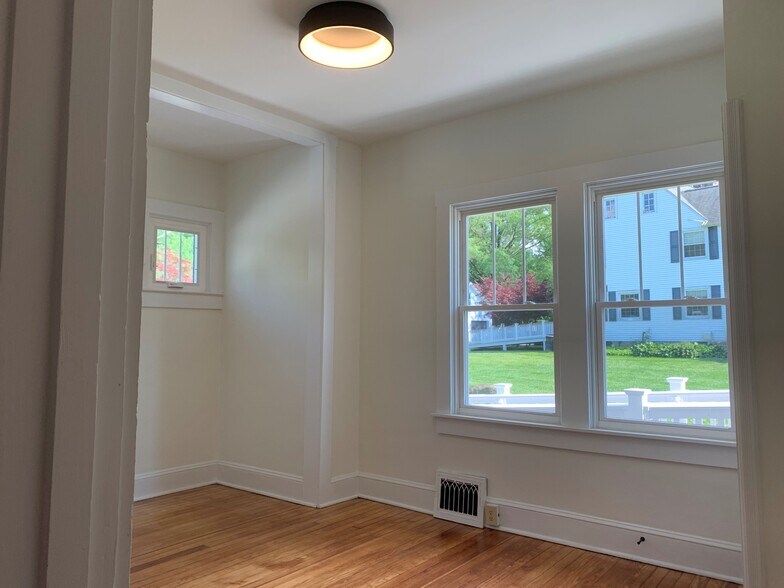 More Photos Of 729 N Hickory Ave, Bel Air Office For Lease