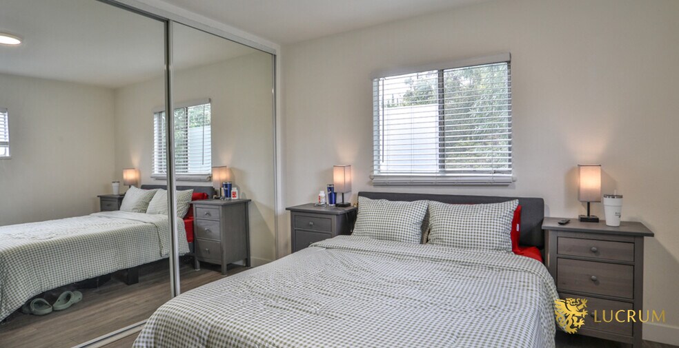 More Photos Of 6060 La Prada, Los Angeles Apartments For Sale