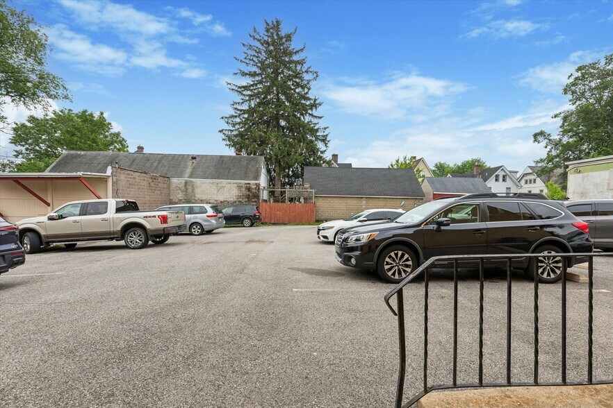 More Photos Of 119 S Easton Rd, Glenside Office For Sale