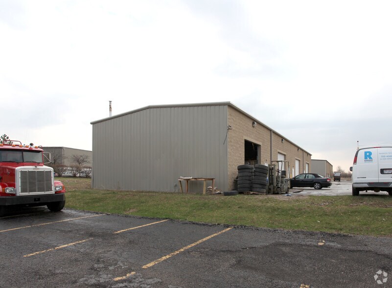 More Photos Of 1288 Research Rd, Gahanna Manufacturing For Sale