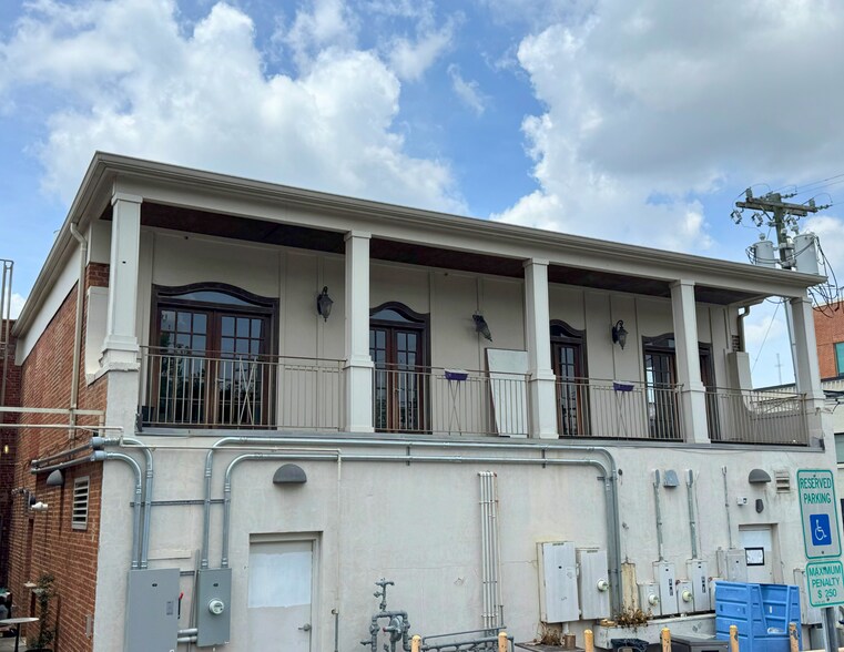 More Photos Of 1601 Elizabeth Ave, Charlotte Office For Sale