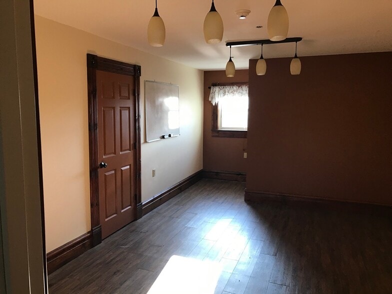 More Photos Of 1454 State Route 30, Wells Specialty For Sale