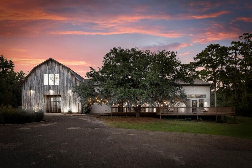 More Photos Of 3603 FM 1725 Rd, Willis Lodge Meeting Hall For Sale